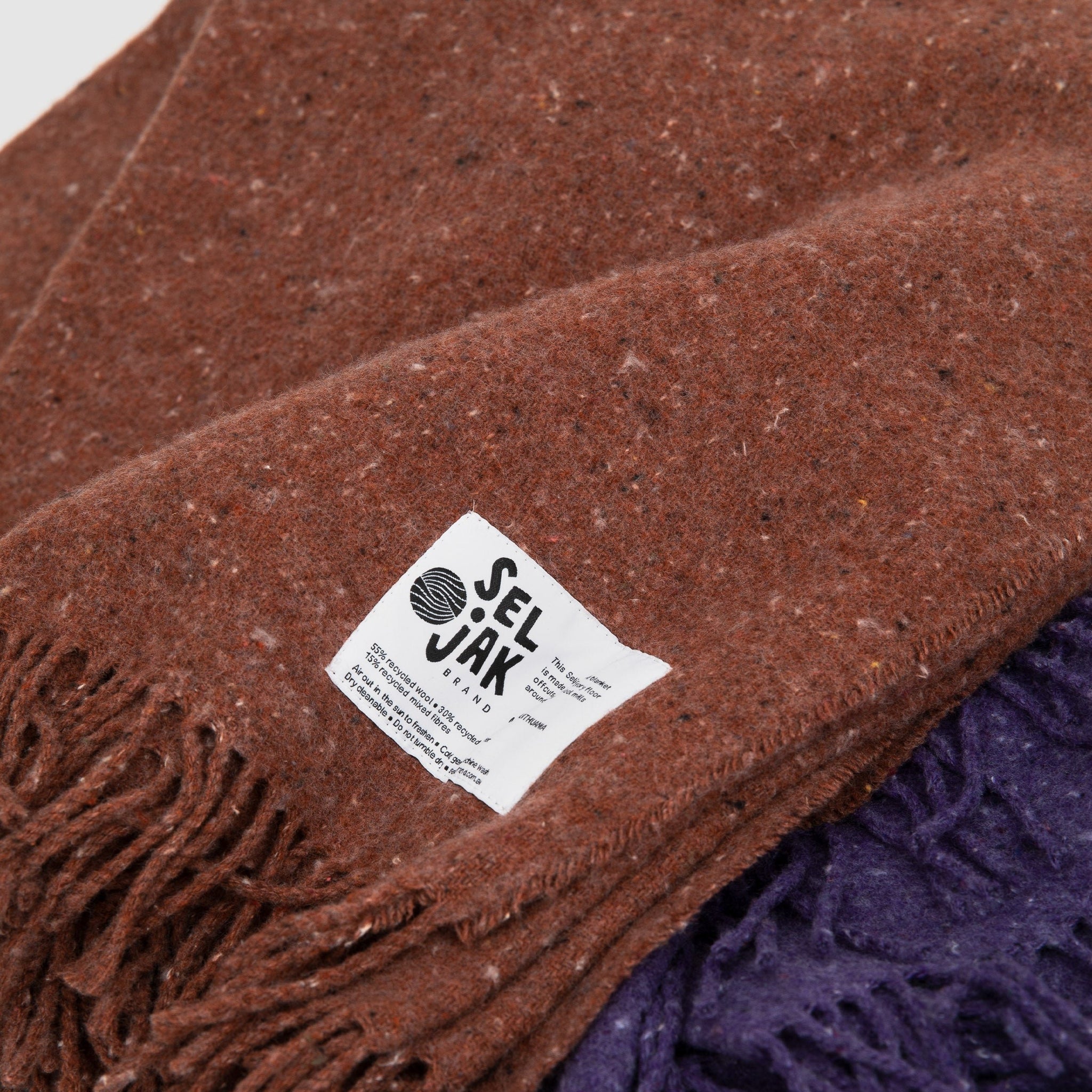 【期間限定11/16-12/15】Seljak Earth blanket – Fringe